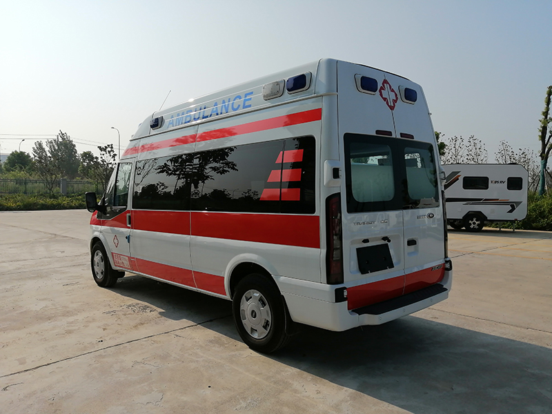 拓普斯專用車廠家：天力馬牌福特全順V348負(fù)壓救護(hù)車 第3張